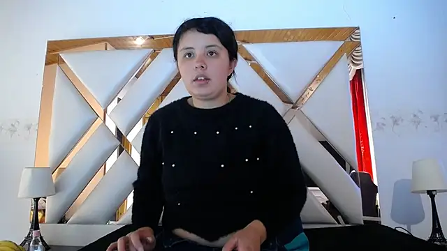 nathaly low1 online show from 28, 2, 2026