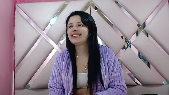 nathaly low1 online show from 16, 9, 2025