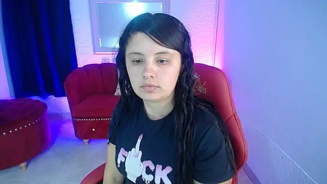 nathaly low1 online show from 17, 6, 2026