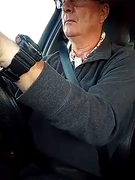 Snapshot of stiffandlubed@xh chatting on 5, 2, 2026 stiffandlubedxh online show from 5, 2, 2026