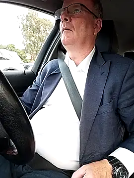 stiffandlubedxh online show from 7, 4, 2026