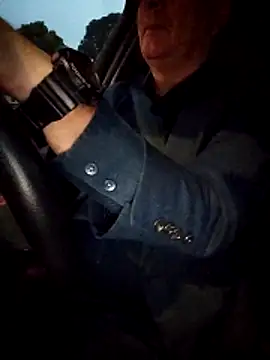 stiffandlubedxh online show from 18, 3, 2026