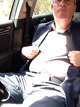 Snapshot of stiffandlubed@xh chatting on 19, 3, 2025 stiffandlubedxh online show from 19, 3, 2025