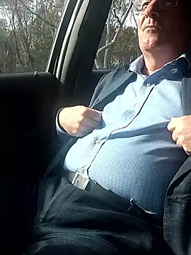 Snapshot of stiffandlubed@xh chatting on 1, 12, 2025 stiffandlubedxh online show from 1, 12, 2025