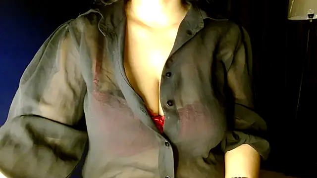 Snapshot of janifer001 chatting on 15, 3, 2026 janifer001 online show from 15, 3, 2026