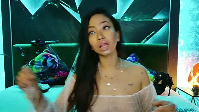 ElyaQuinn online show from 21, 5, 2026
