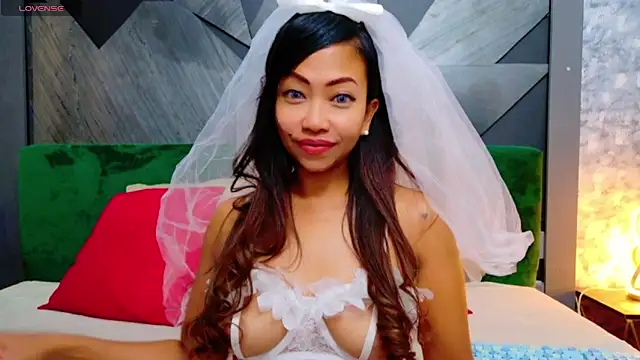 ElyaQuinn online show from 11, 9, 2025