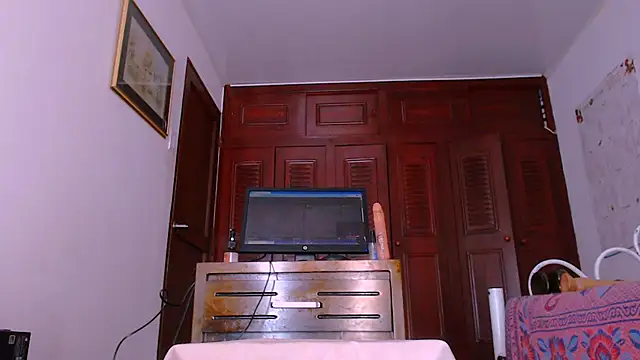 AngelBarbaro online show from 10, 9, 2025