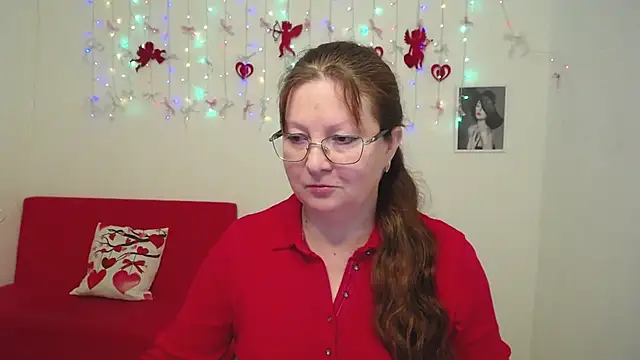 VanessaHotts online show from 16, 2, 2026