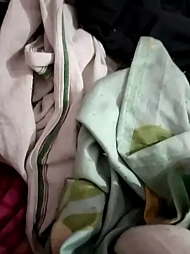 Sanny212 online show from 12, 12, 2024