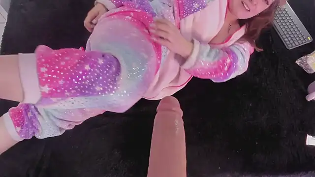 JulietaAlves online show from 14, 3, 2025