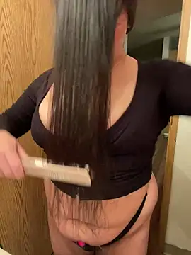 BustiBunny69 online show from 12, 1, 2025