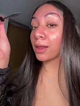 BustiBunny69 online show from 23, 12, 2025