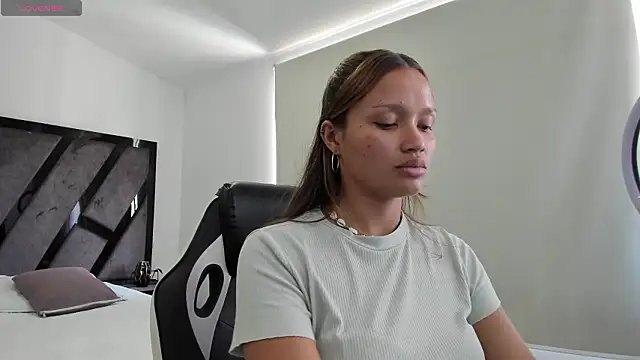 AnnieAndStefan online show from 20, 3, 2026