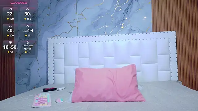 naughty ebonyy online show from 7, 2, 2026