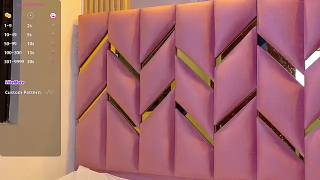 Snapshot of naughty_ebonyy chatting on 11, 9, 2025 naughty ebonyy online show from 11, 9, 2025