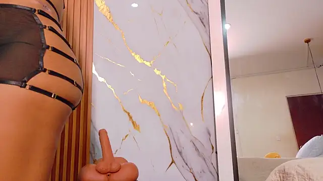 Snapshot of naughty_ebonyy chatting on 25, 11, 2025 naughty ebonyy online show from 25, 11, 2025