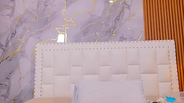 Snapshot of naughty_ebonyy chatting on 22, 11, 2025 naughty ebonyy online show from 22, 11, 2025