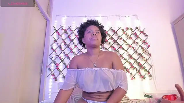 Snapshot of naughty_ebonyy chatting on 11, 6, 2026 naughty ebonyy online show from 11, 6, 2026