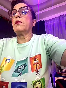 lonely shewolf online show from 25, 9, 2025