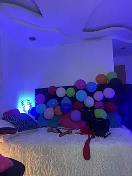 lonely shewolf online show from 18, 3, 2025