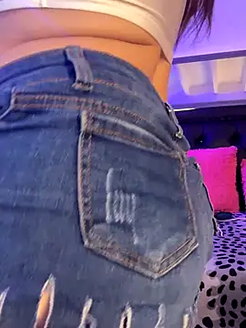 lonely shewolf online show from 14, 11, 2025