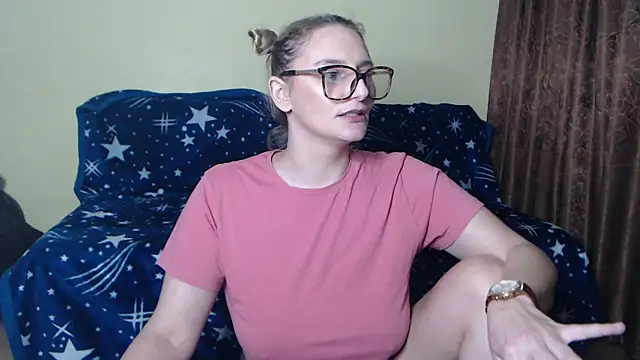 alicesweet21 online show from 26, 2, 2025