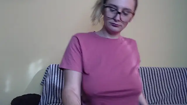 alicesweet21 online show from 6, 2, 2025