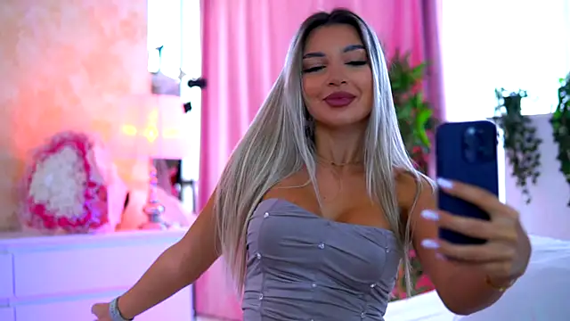 ArtTeasee online show from 24, 9, 2025