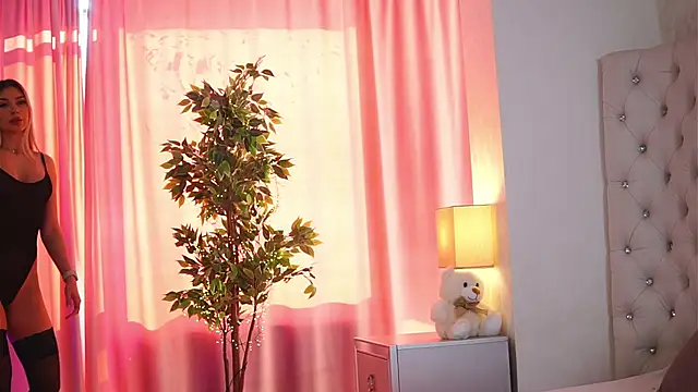 ArtTeasee online show from 20, 2, 2025