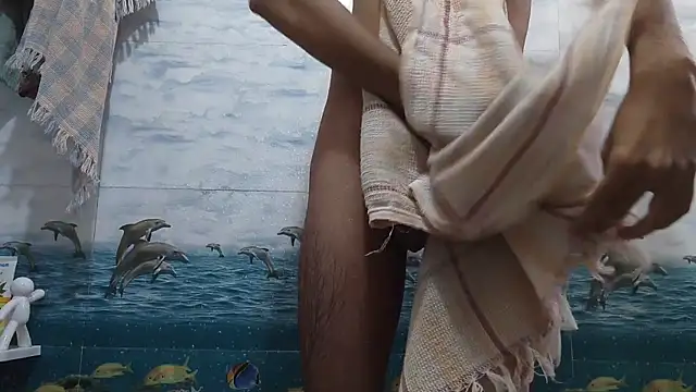 SkinnyTeeen online show from 12, 3, 2026