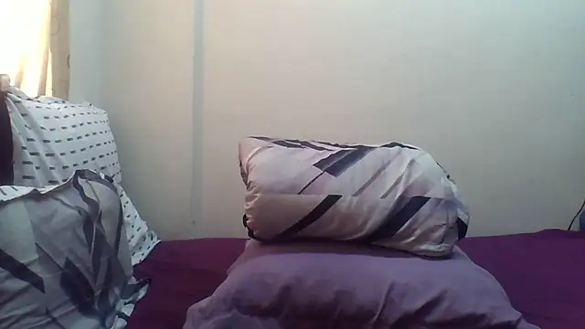 AddictiveAssCurves online show from 17, 10, 2025