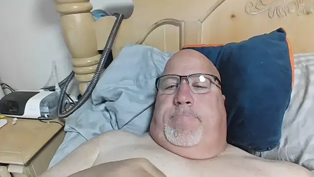 Bigbear0563 online show from 5, 4, 2026