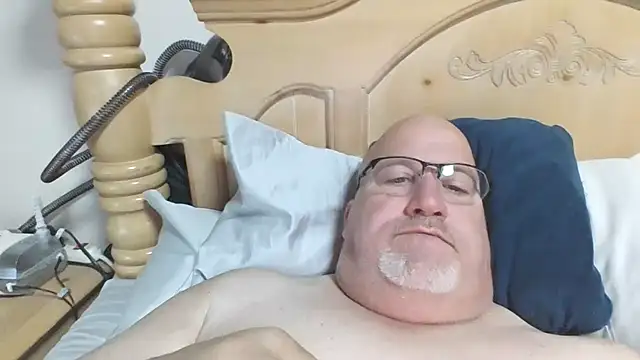 Bigbear0563 online show from 9, 3, 2026