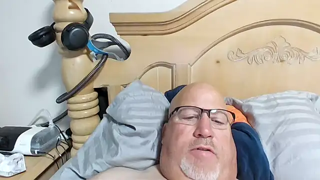 Bigbear0563 online show from 17, 7, 2026