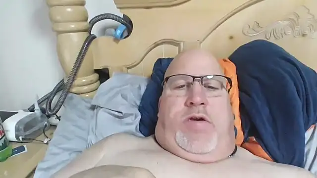 Bigbear0563 online show from 20, 2, 2026