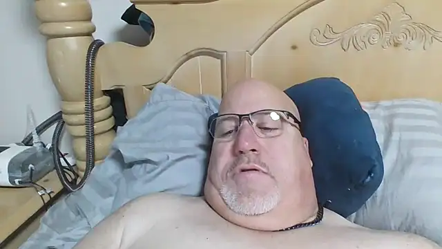 Bigbear0563 online show from 6, 1, 2026