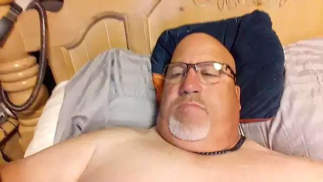 Bigbear0563 online show from 10, 6, 2026