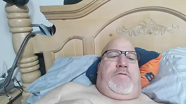 Bigbear0563 online show from 11, 1, 2026