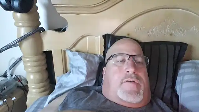 Bigbear0563 online show from 19, 10, 2025