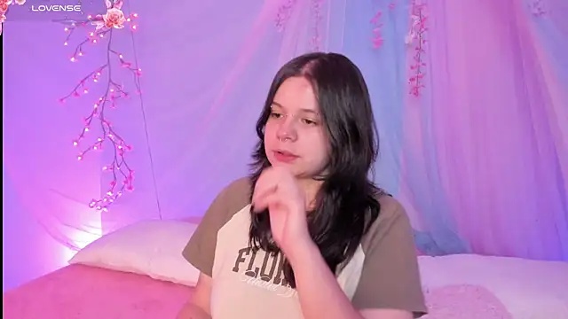 Mey moon online show from 25, 7, 2026