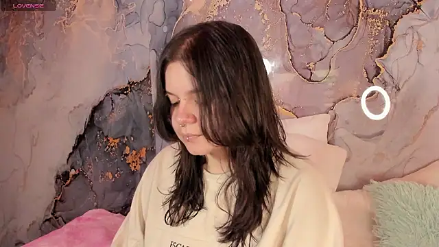 Snapshot of Mey_moon chatting on 25, 2, 2026 Mey moon online show from 25, 2, 2026