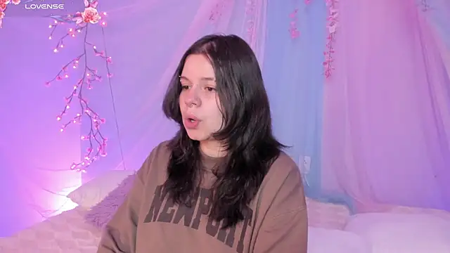 Mey moon online show from 26, 7, 2026
