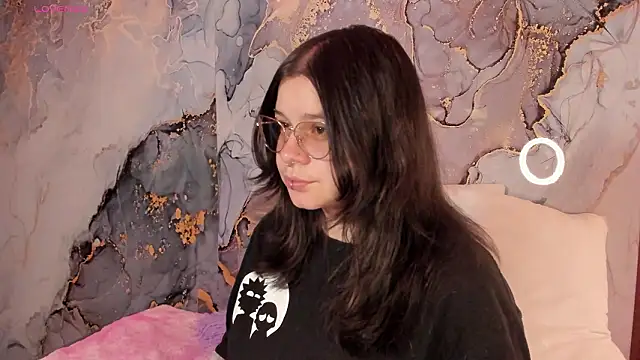 Snapshot of Mey_moon chatting on 27, 2, 2026 Mey moon online show from 27, 2, 2026