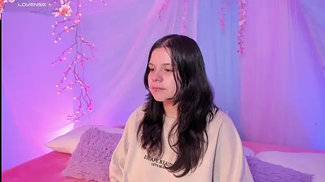 Mey moon online show from 6, 7, 2026