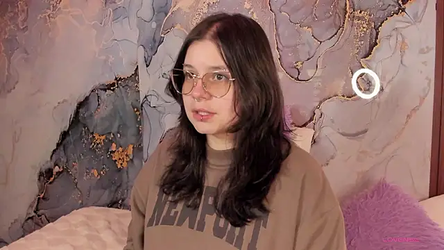 Snapshot of Mey_moon chatting on 15, 2, 2026 Mey moon online show from 15, 2, 2026