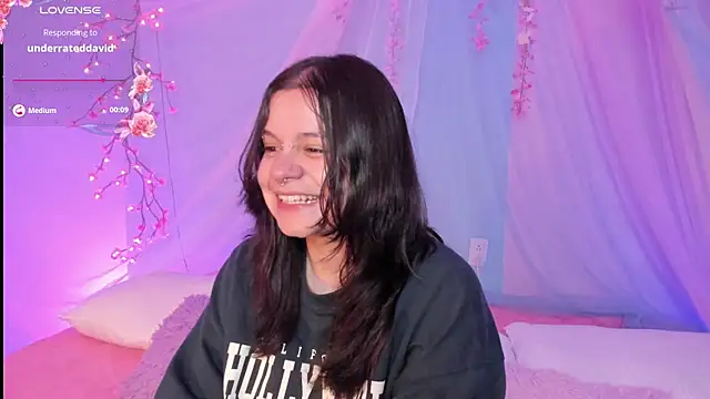 Mey moon online show from 18, 7, 2026