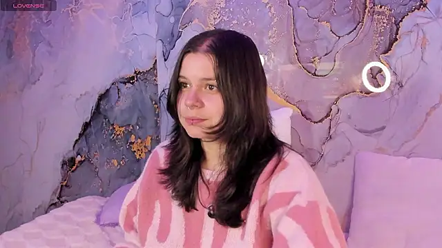 Snapshot of Mey_moon chatting on 14, 2, 2026 Mey moon online show from 14, 2, 2026