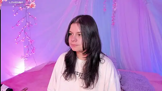 Mey moon online show from 7, 7, 2026
