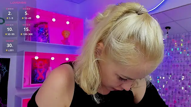 StephanieSweety online show from 14, 7, 2026
